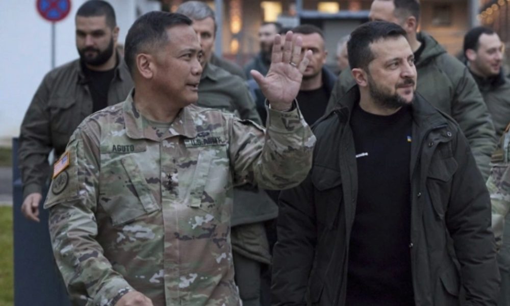 Amerikalı general Aguto, Kiev'de sarhoş olup gizli harekat belgelerini ...